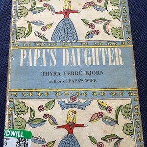 Papa’s daughter first edition hardcover book